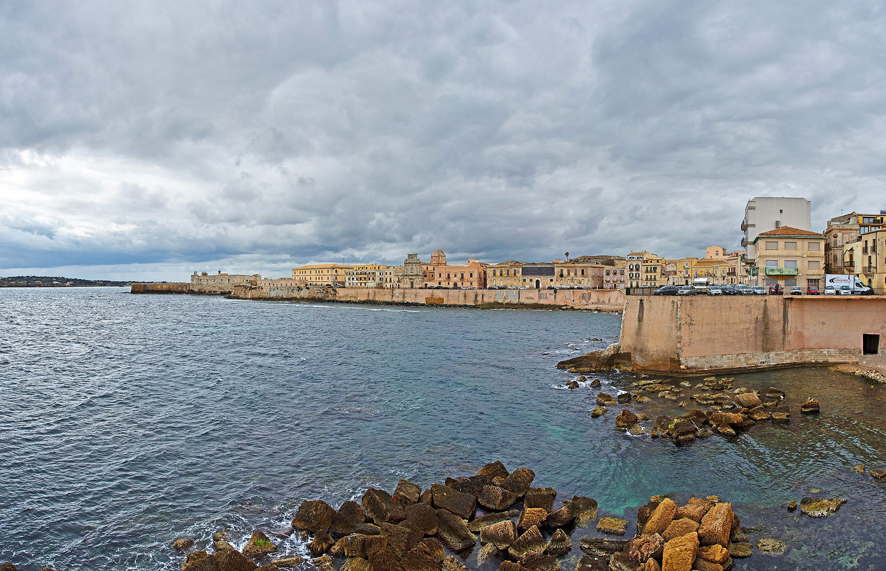 Ortigia Seafront.j, Syracuse